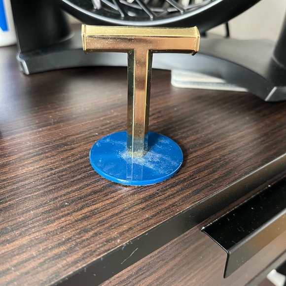 Umbra Ring Stand - Picture 1 of 1